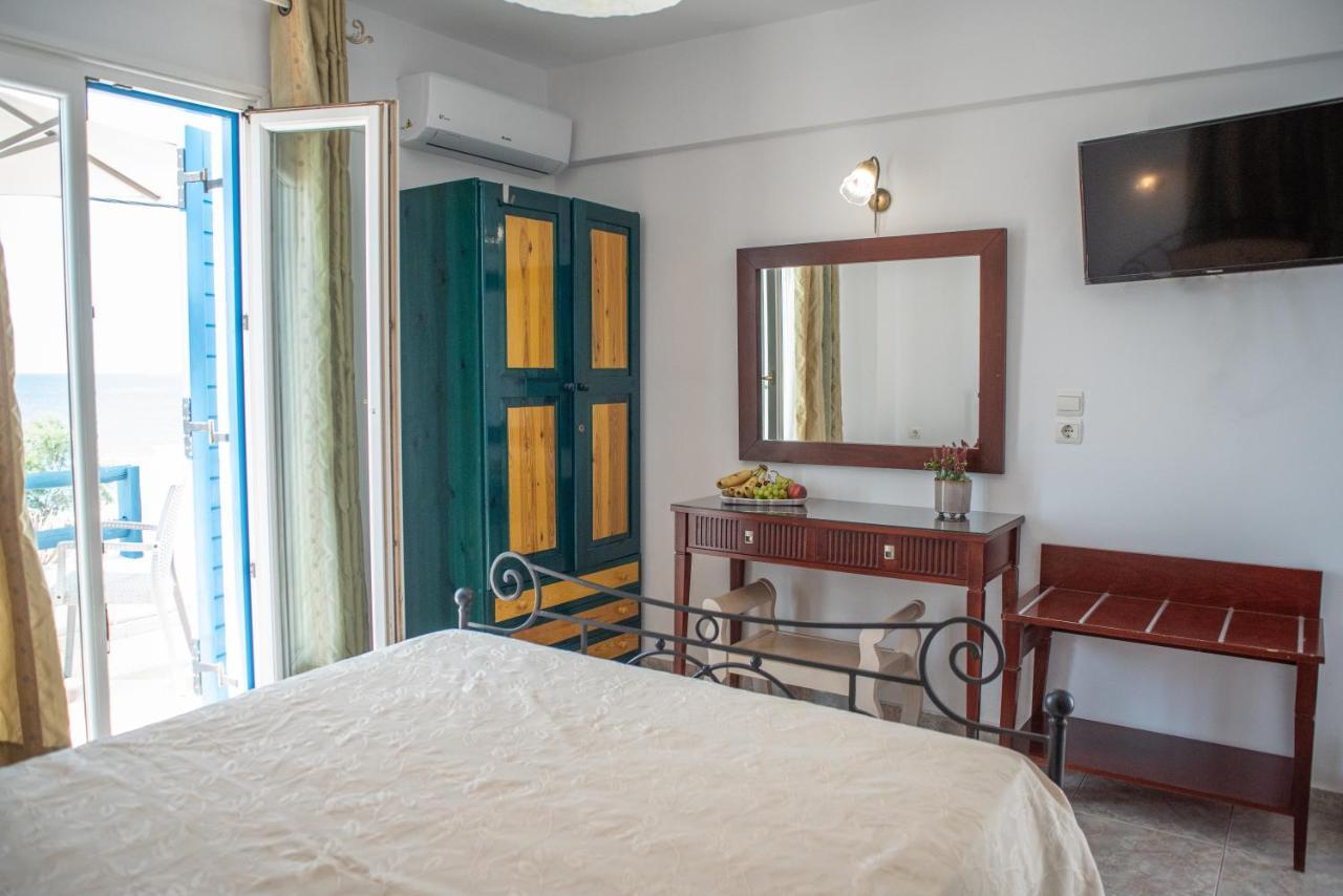 Aparthotel Deep Blue à Ágios Prokópios Extérieur photo