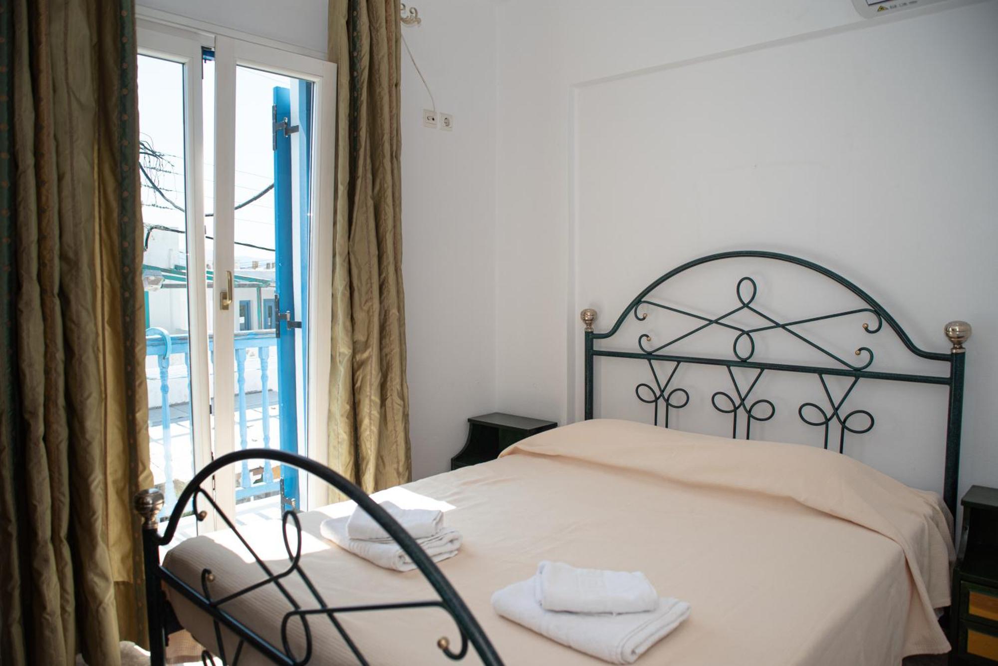 Aparthotel Deep Blue à Ágios Prokópios Extérieur photo