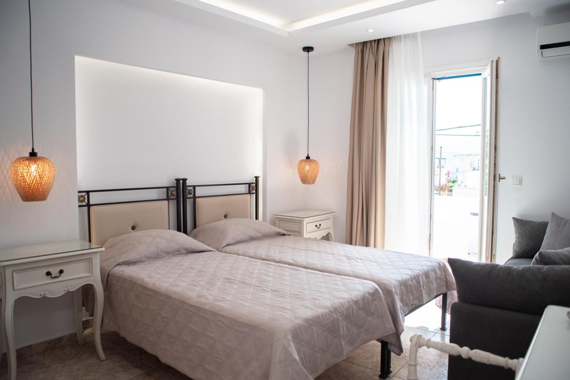 Aparthotel Deep Blue à Ágios Prokópios Extérieur photo