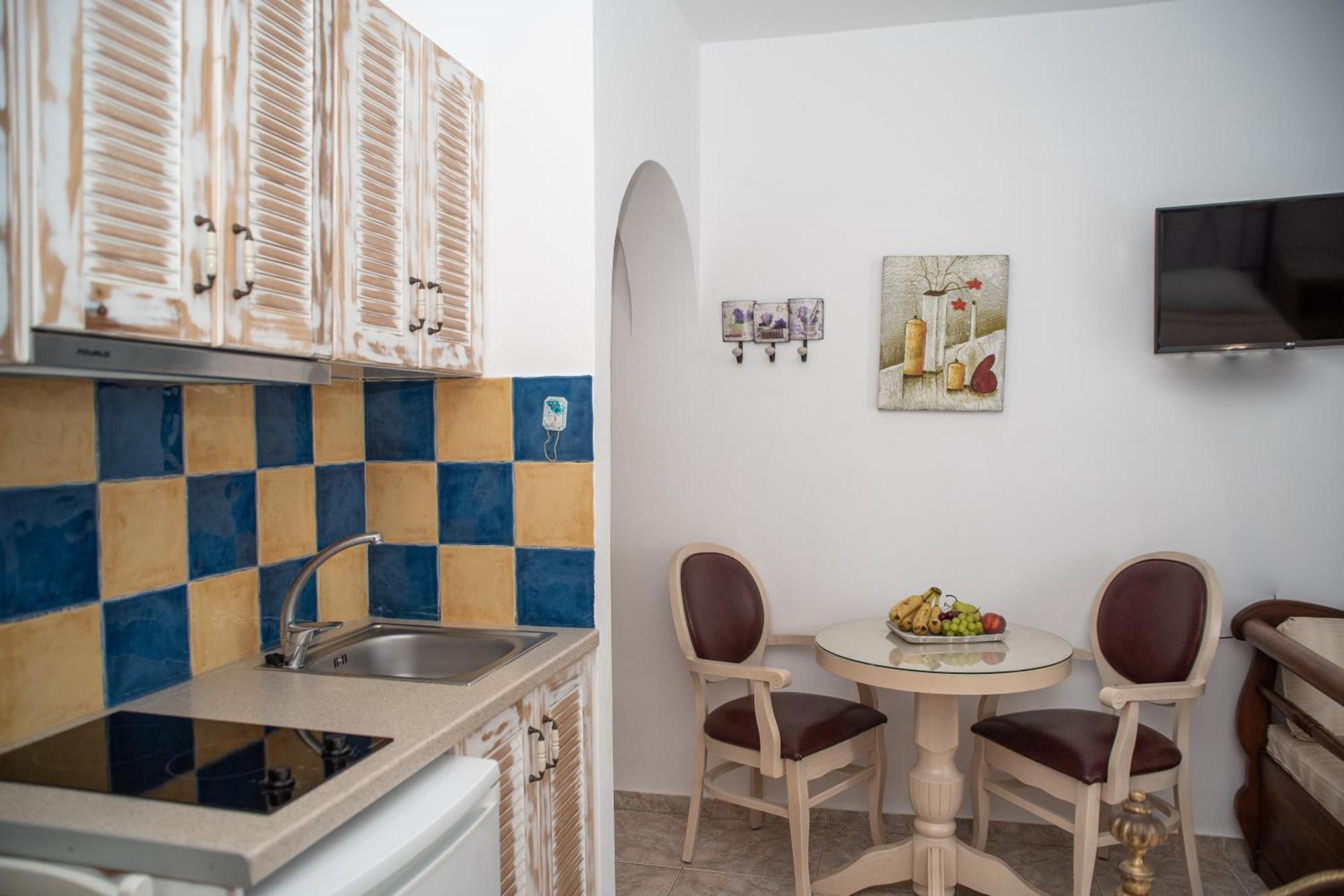 Aparthotel Deep Blue à Ágios Prokópios Extérieur photo